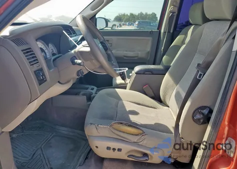 2008 Dodge Dakota Quad Slt z USA, uszkodzony, nr VIN 1D7HE48N98S539489